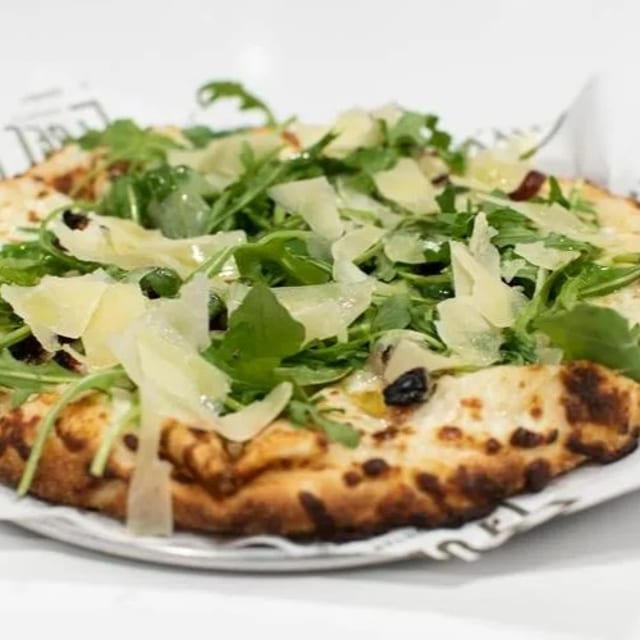 The Tuscan Pizza.